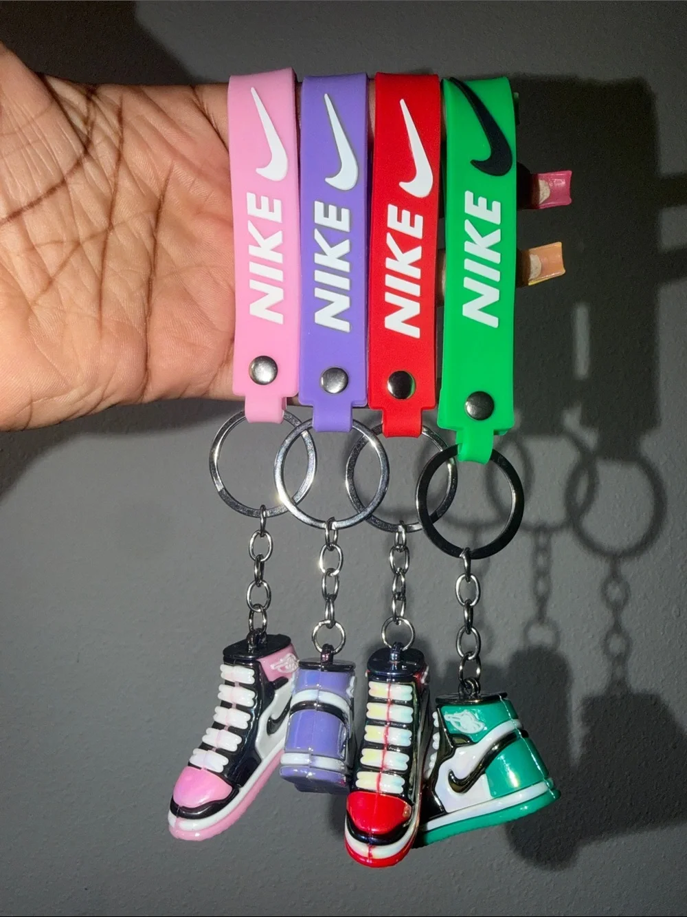 Mini Sneaker Keychain - Picture 1 of 2